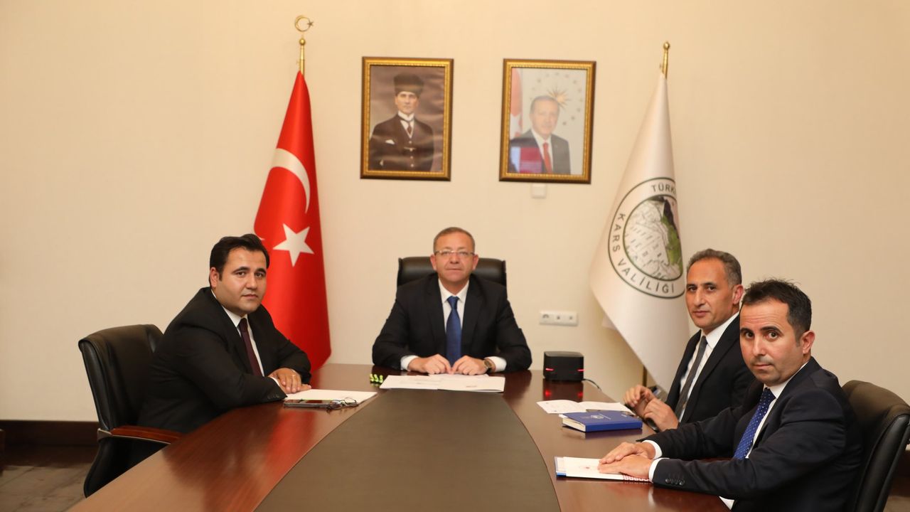 Kars Valisi Ziya Polat, Hayvanları Koruma Kanunu toplantısına katıldı