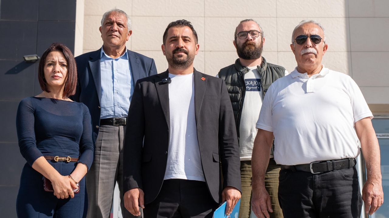 CHP İl Başkanı Onur Uludaşdemir, İstanbul Eski Milletvekili Ahmet Hamdi Çamlı hakkında suç duyurusunda bulundu