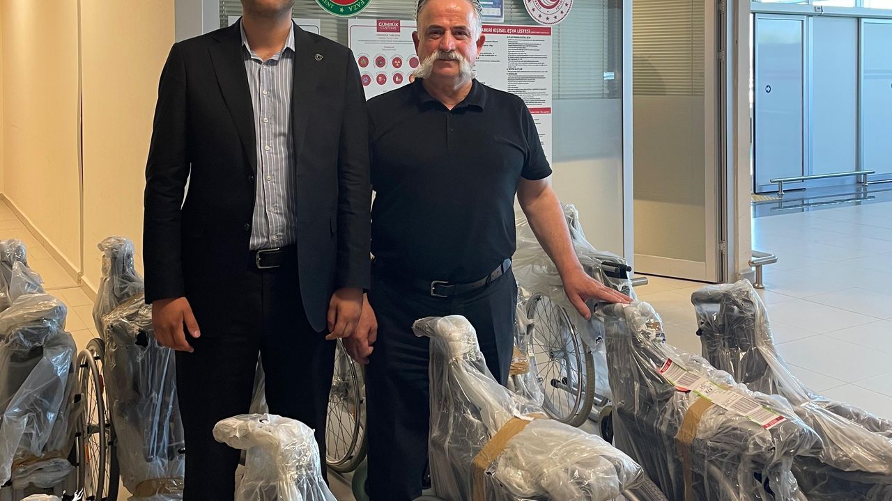 Almanya’daki gurbetçilerden Çay’a 15 adet engelli aracı