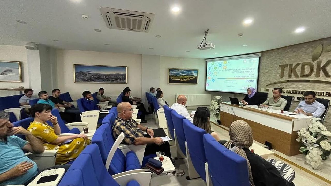 7’nci başvuru çağrısı kapsamında bilgilendirme toplantısı TKDK Kars’ta gerçekleştirildi
