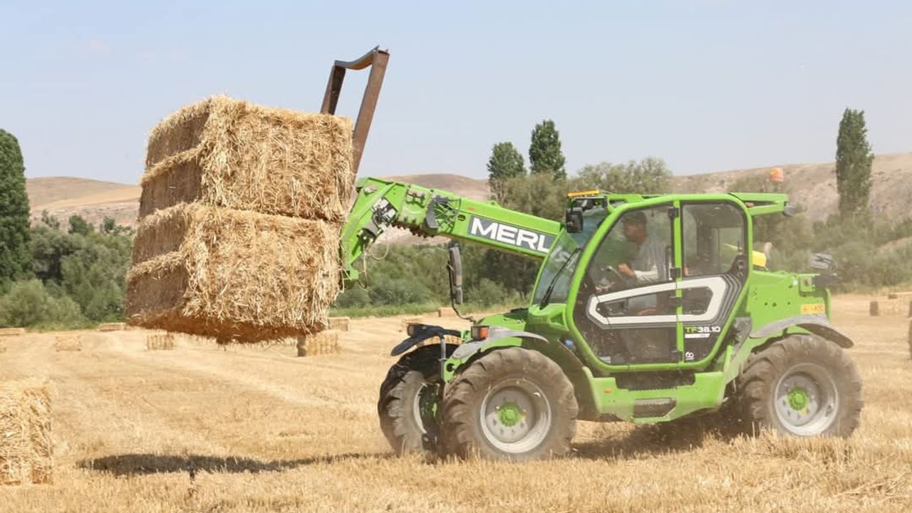 Aksaraylı üreticiler güneşin altında durmaksızın çalışıyor