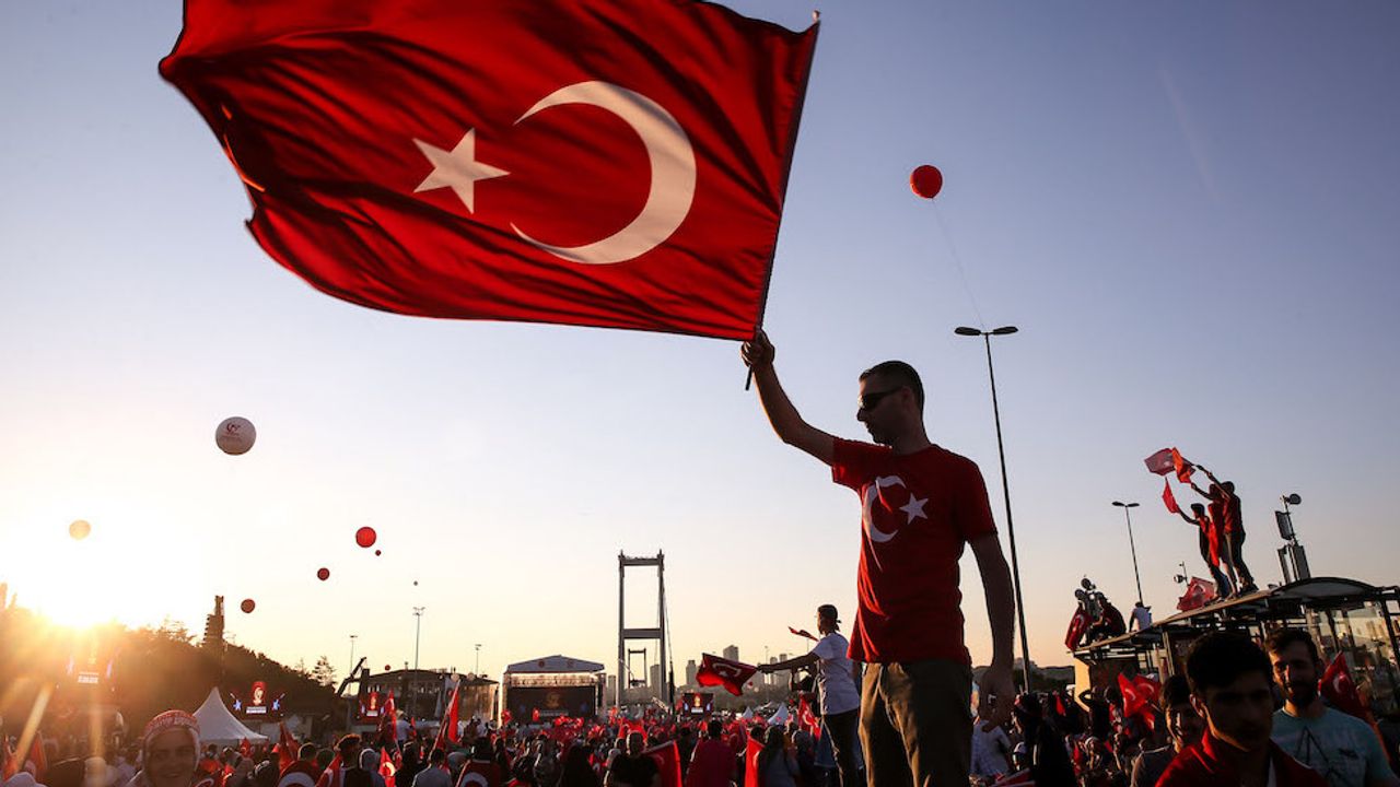 15 Temmuz’un 9. yılı “Zaferin Adı Türkiye” temasıyla anılacak