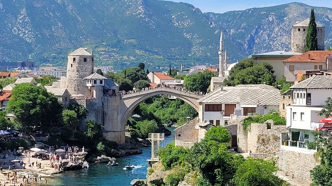 Neretva Nehri’nin asırlık tanığı: Mostar Köprüsü