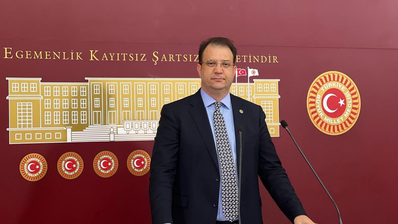 CHP Milletvekili İnan Akgün Alp: “Kars’ta ilaç karaborsaya düştü”
