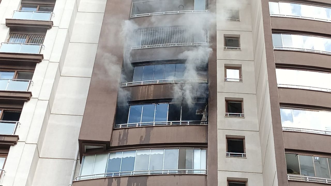 ra Keçiören’de bina yangını