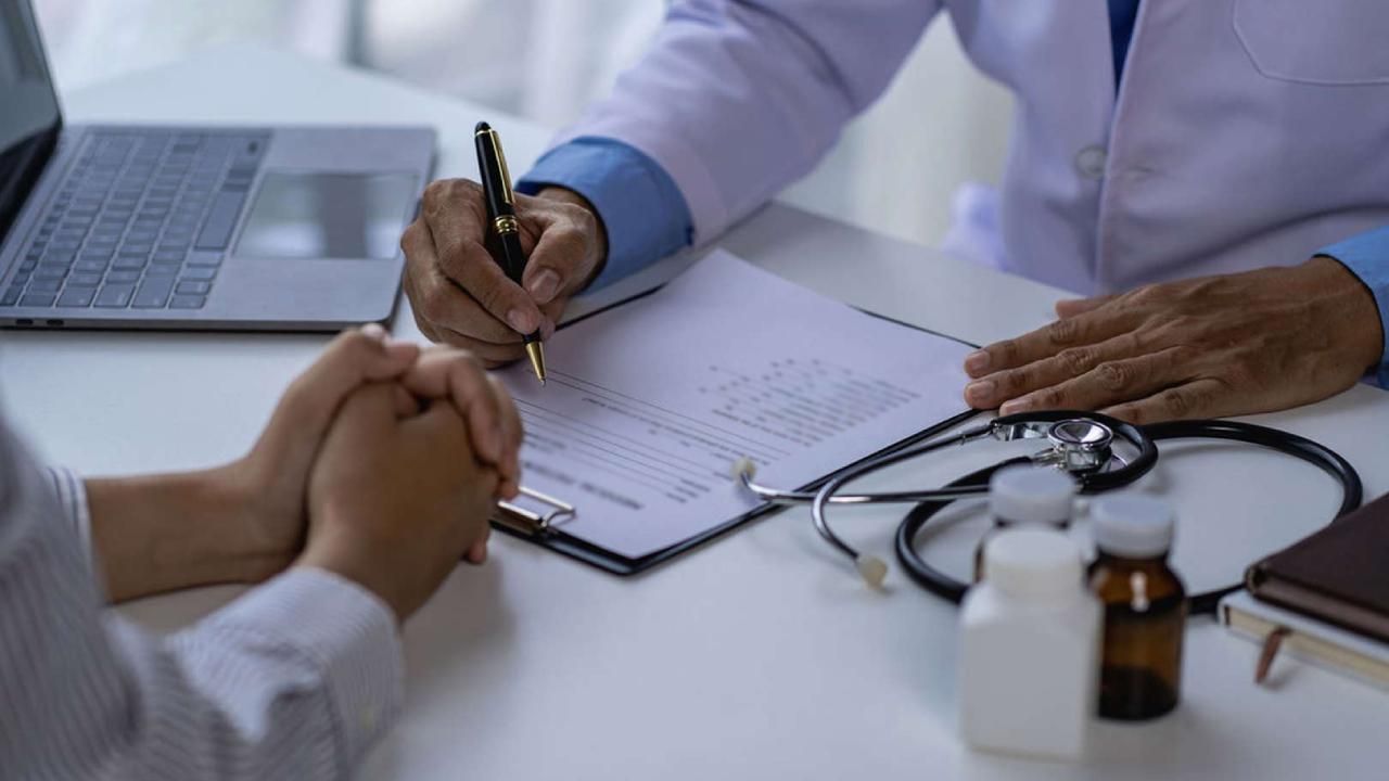 Sağlık Yasası Meclis’ten geçti: Doktorlar en fazla iki kurumda çalışabilecek