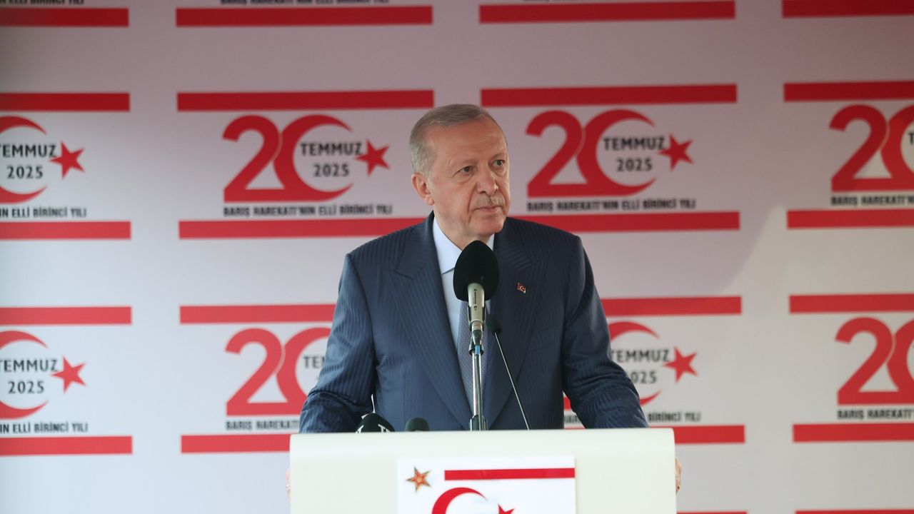 Cumhurbaşkanı Erdoğan: 12-13 yaşındaki evlatlarımızın emeklerine gölge düşürülüyor