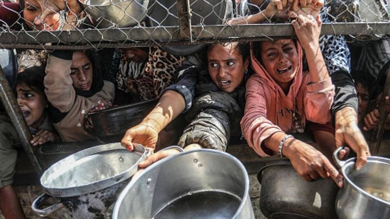 Gazze’de son aylarda açlıktan ölenlerin sayısı bin kişiye ulaştı