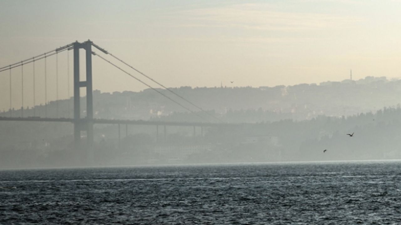 İstanbul Boğazı ve çevresinde yoğun sis