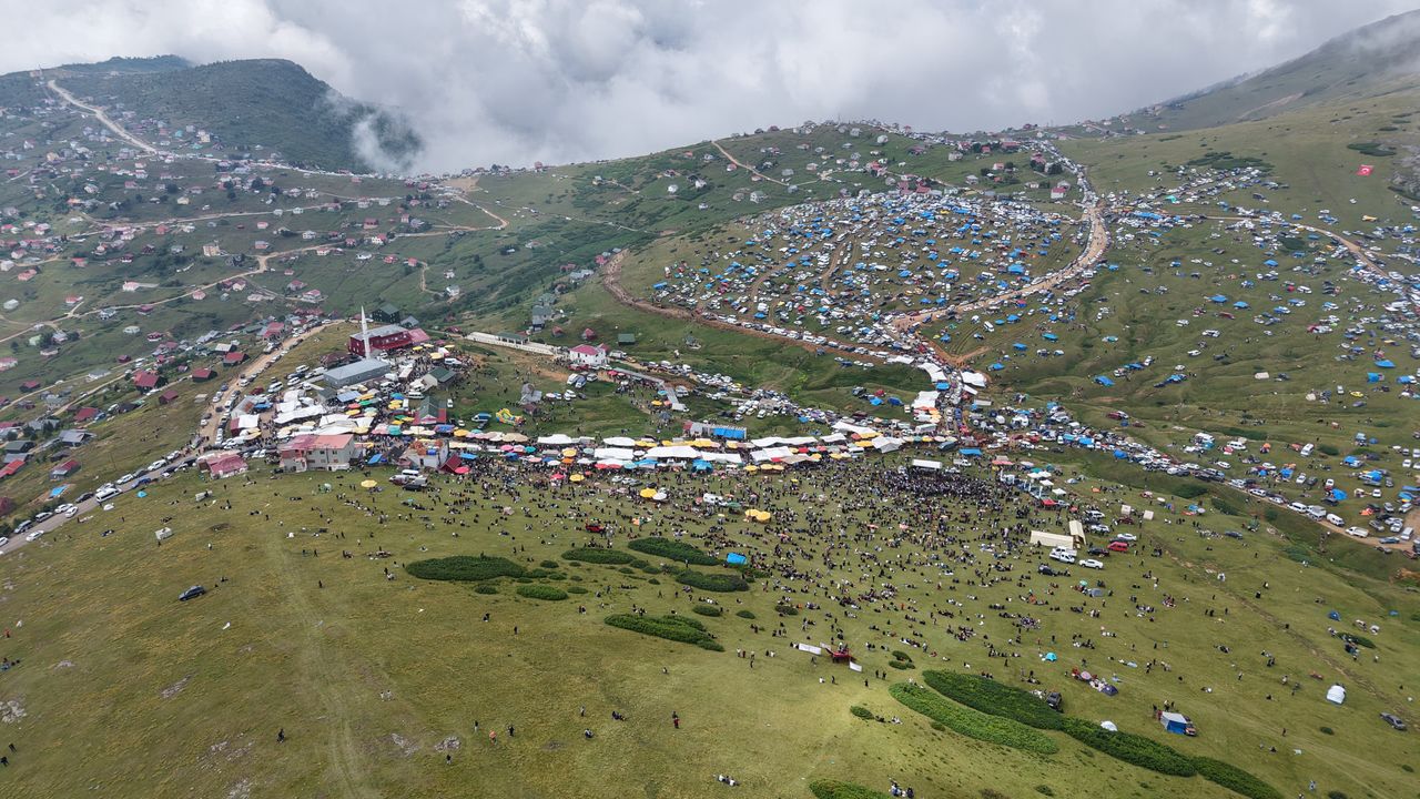 204. Geleneksel Sis Dağı Kültür Şenlikleri coşkuyla gerçekleşti