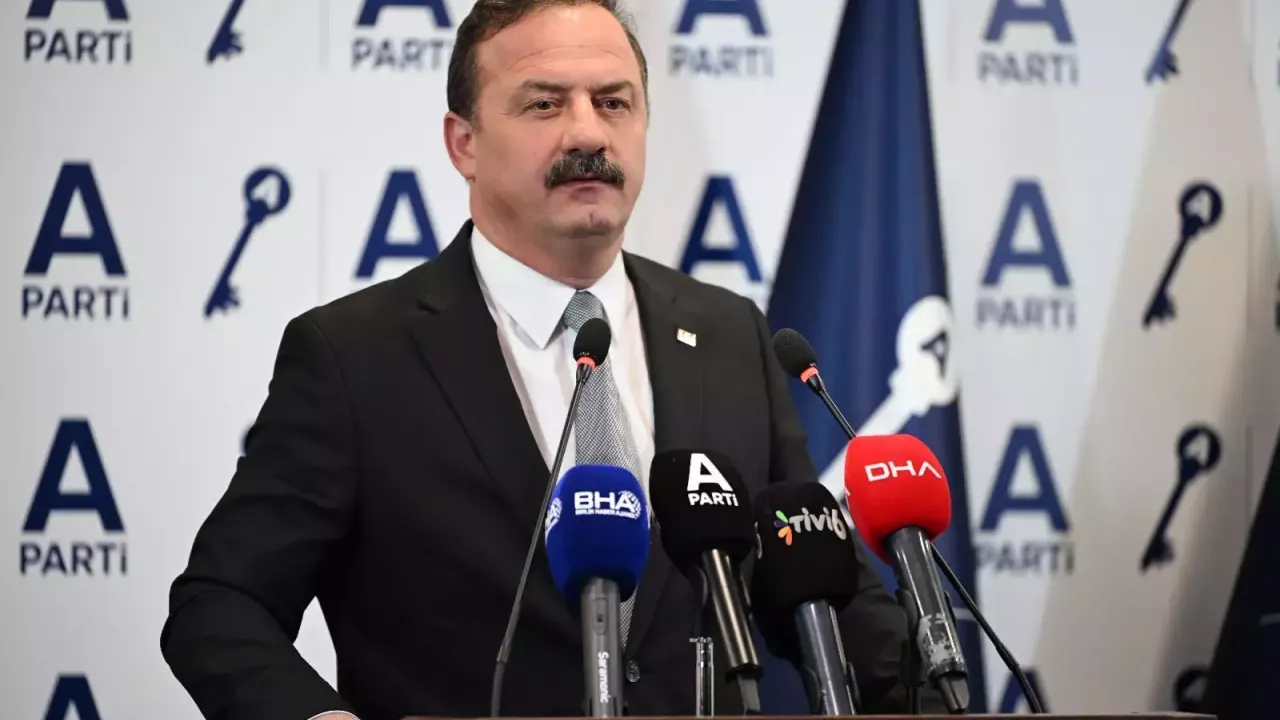 Yavuz Ağıralioğlu’ndan Gazze’ye yardım çağrısı: Sen tırların içine bin, ben senin yanına oturacağım, namus sözü