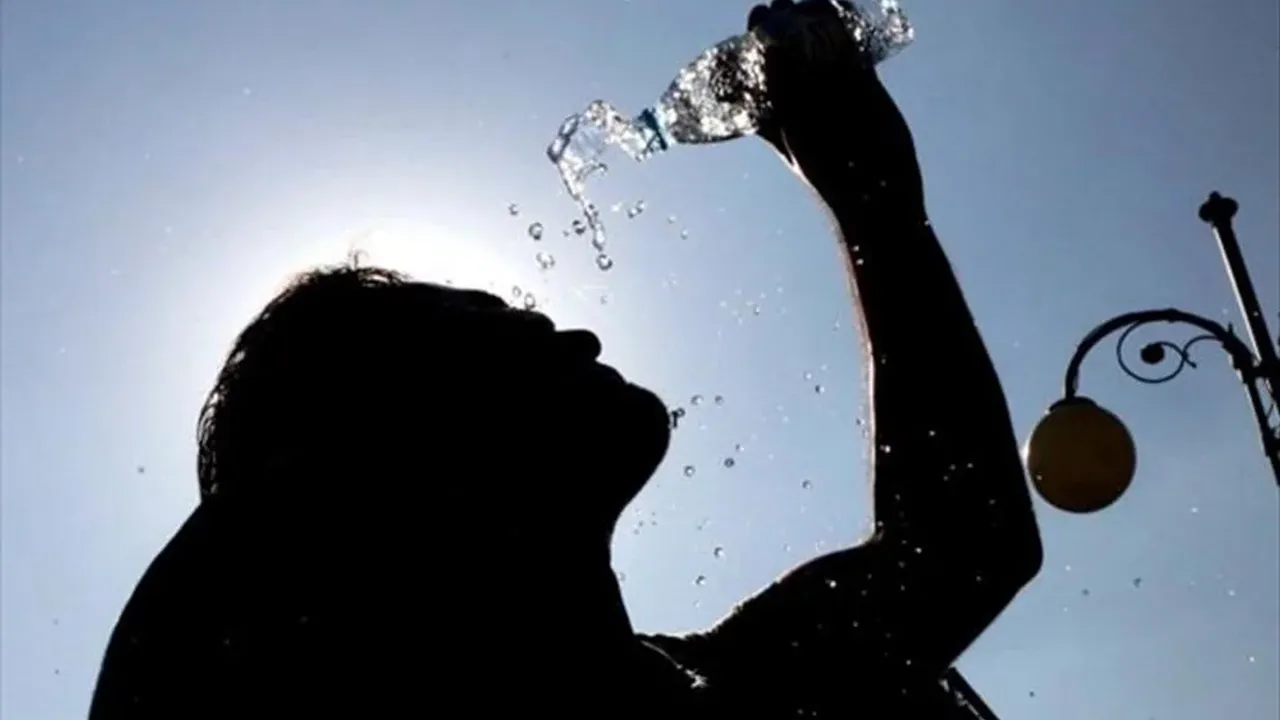 Sıcaklık rekor kırıyor: Türkiye geneli kavruluyor