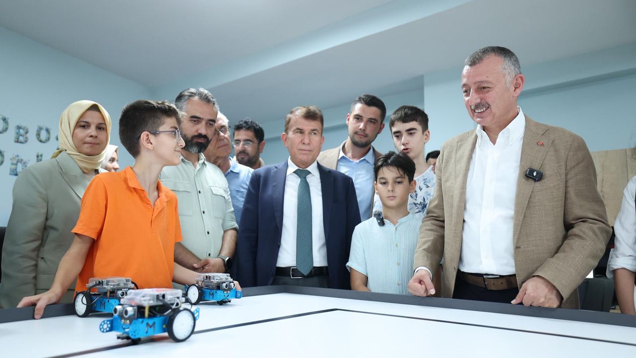 İzmit’in yeni Bilgievi Kuruçeşme’ye açıldı