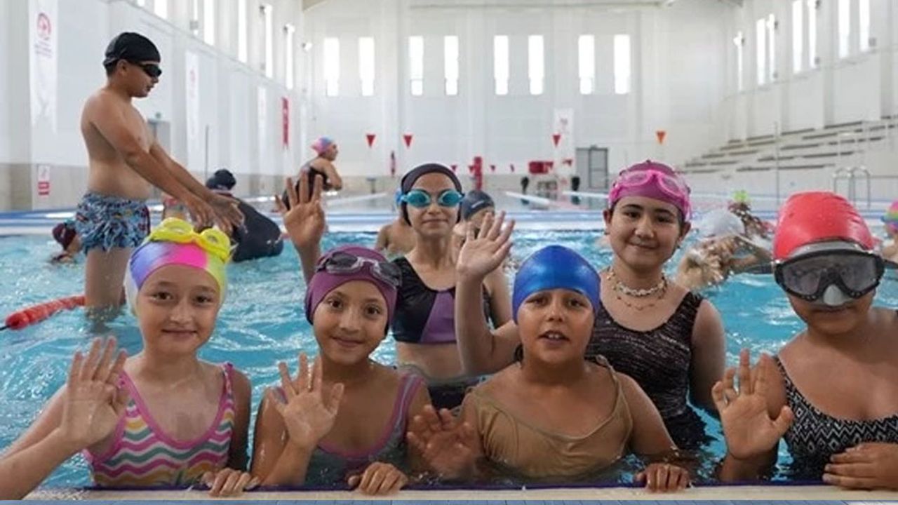 Denizli Büyükşehir’den yüzme seferberliği