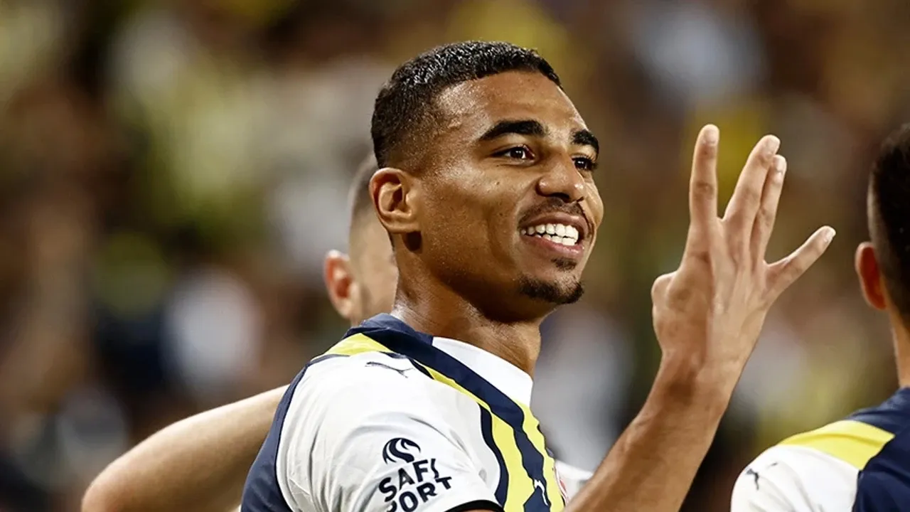 Fenerbahçe’de bir ayrılık daha: Avrupa’dan 3 talip
