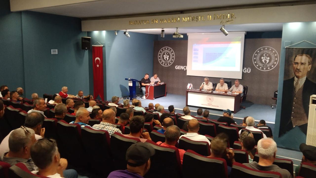 2025-2026 amatör futbol sezon öncesi istişare toplantısı düzenlendi