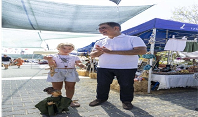 Başkan Tugay, Oyuk Festivali’nde yurttaşlarla buluştu