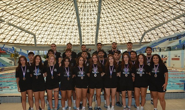 EÜ Spor Kulübü Sualtı Ragbisi Takımı başarıya doymuyor