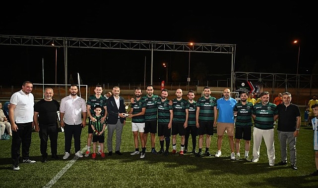 Kartepe Belediyesi’nde Futbol Coşkusu