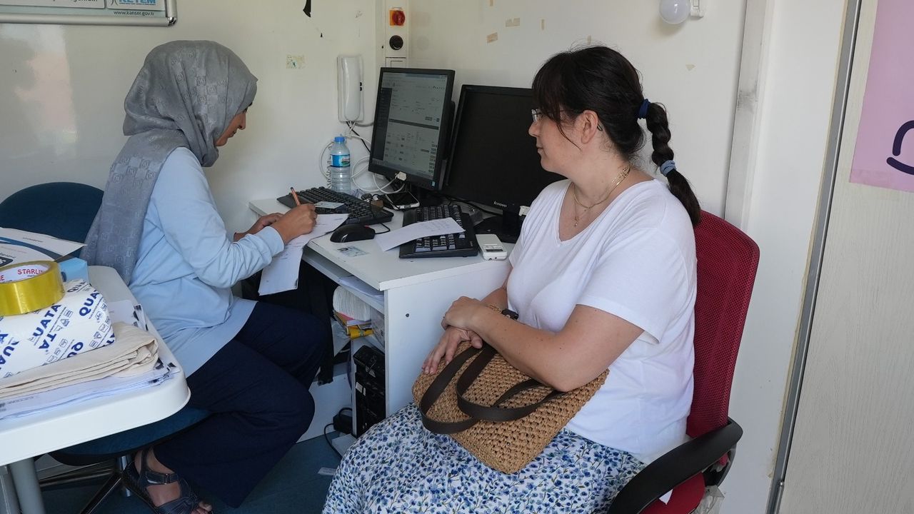 Balıkesir Büyükşehir’in Mobil KETEM Tırı Gönen’de