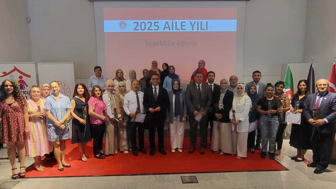 Düsseldorf’ta Koruyucu Aileliğe Vefa ve Farkındalık Günü