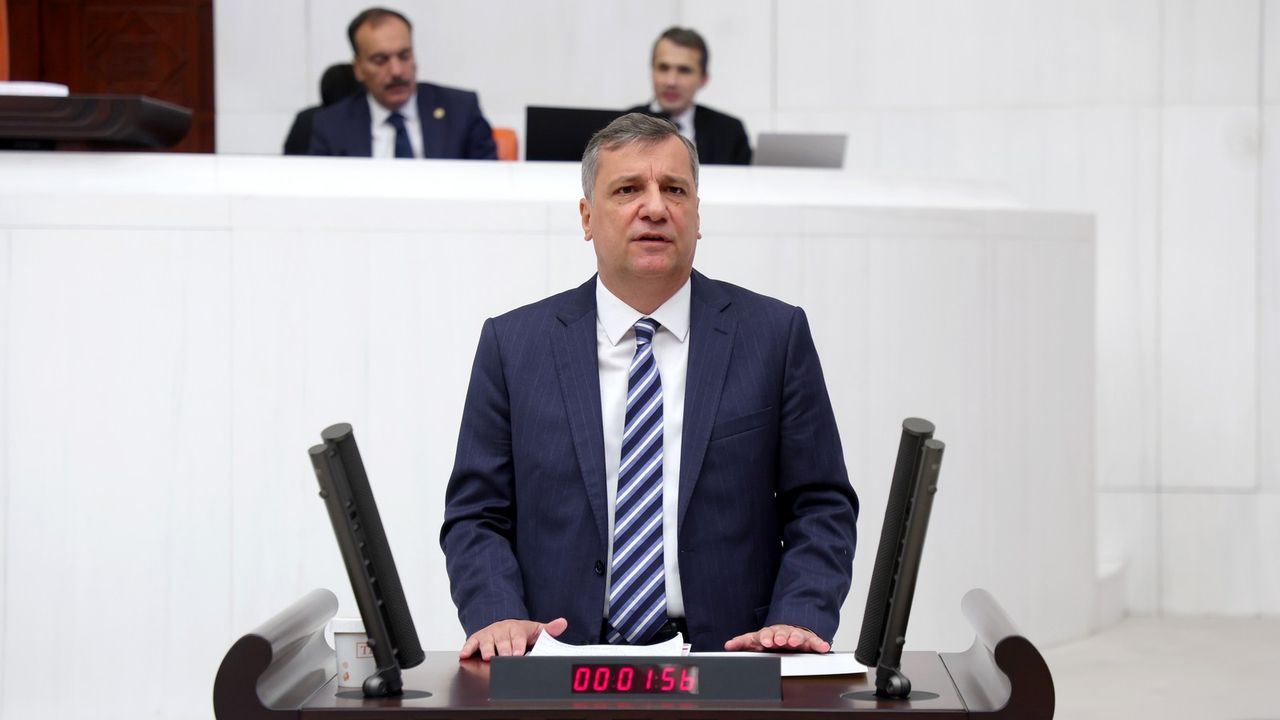 Milletvekili Özgür Ceylan: Kim bunlar? kimden izin aldılar? Namazgâh’ta ne yapacaklar?