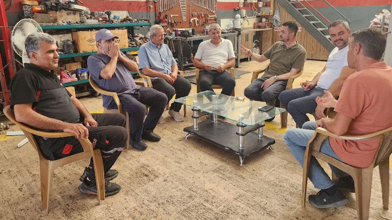 Oğuz’dan Bucak esnafına gönül ziyareti