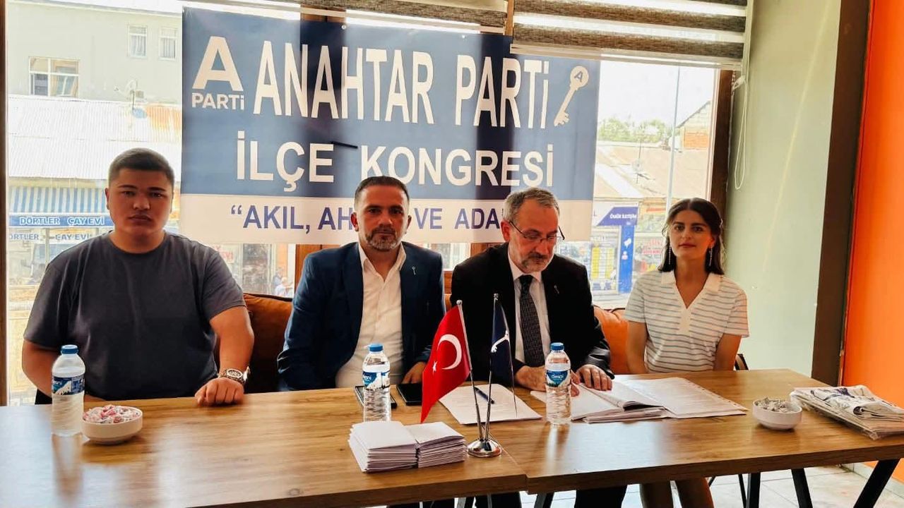 Anahtar Partisi Selim İlçe kongresi gerçekleştirdi