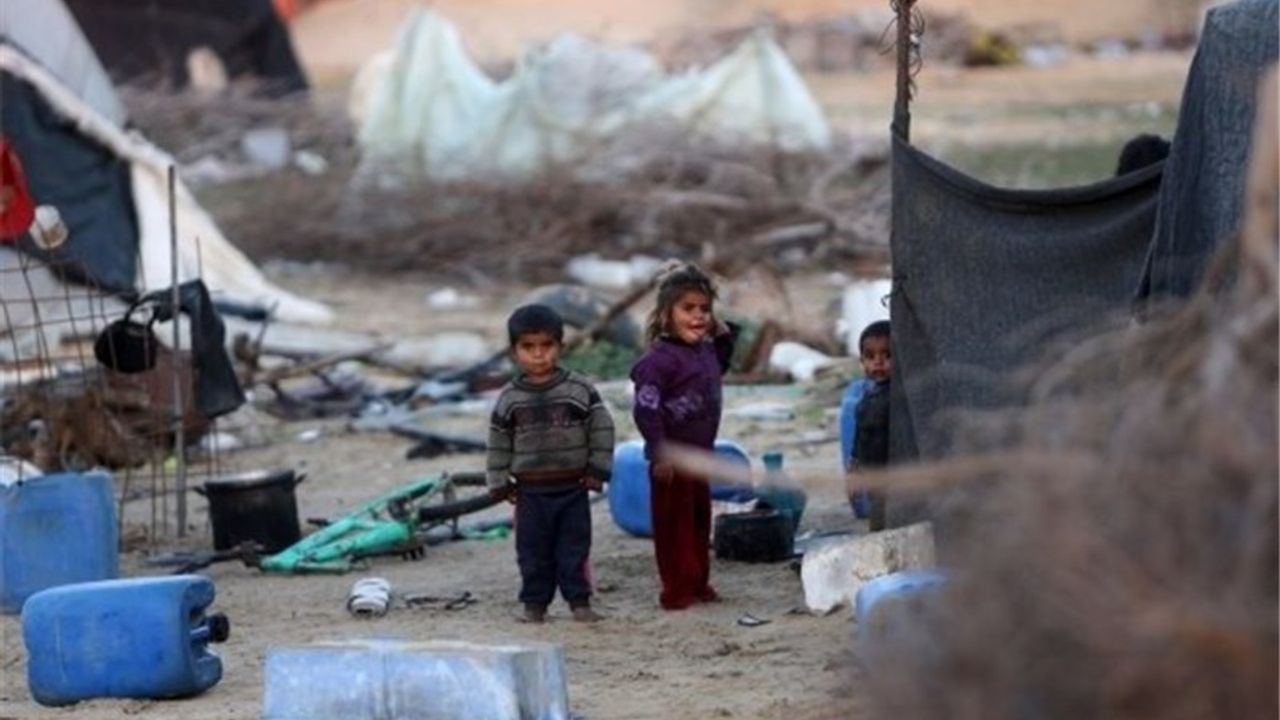 İsrail’in Gazze’deki okul saldırısında biri çocuk 5 Filistinli hayatını kaybetti