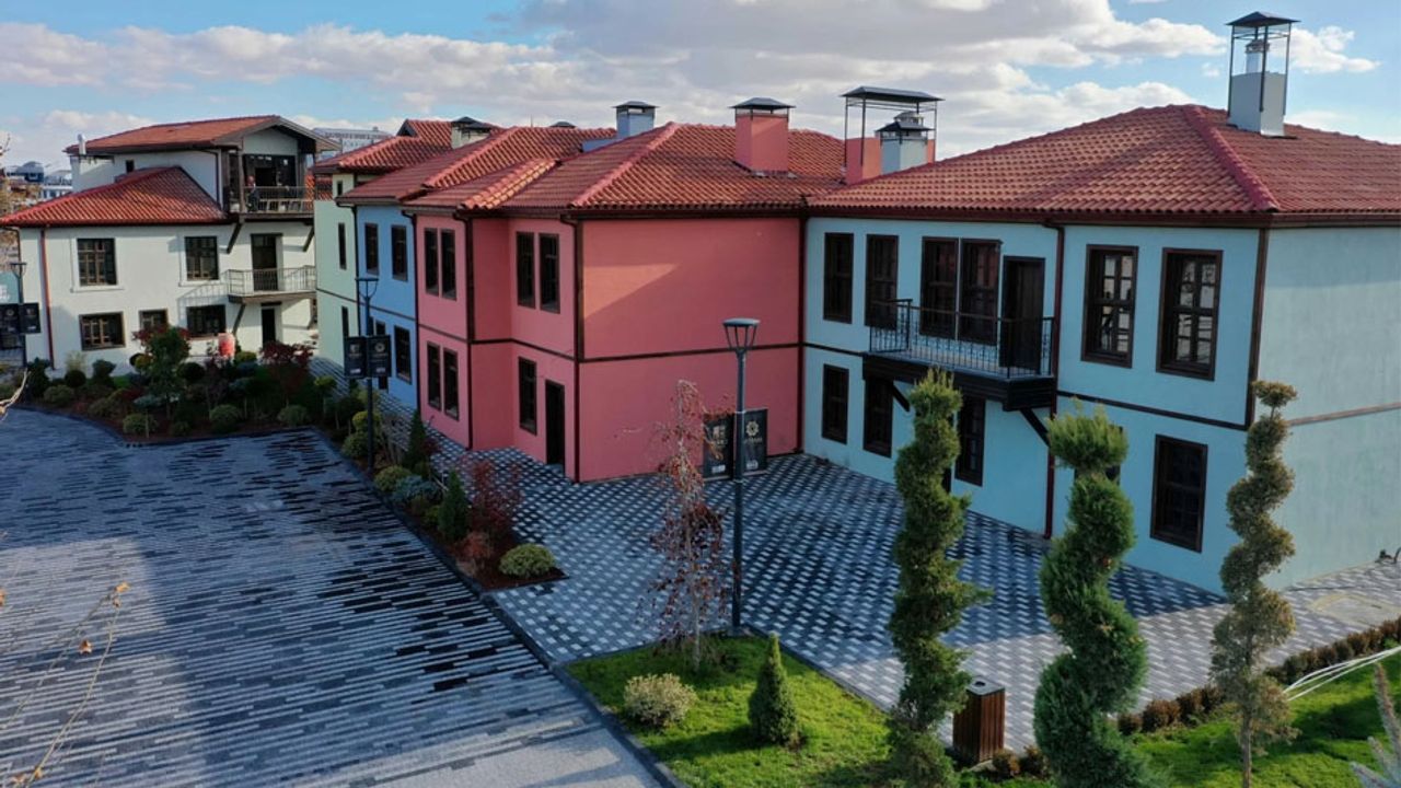 Sırçalı Hotel misafirlerinden tam not aldı