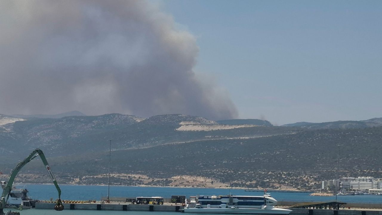 Mersin Silifke’de orman yangını: Havadan ve karadan müdahale sürüyor