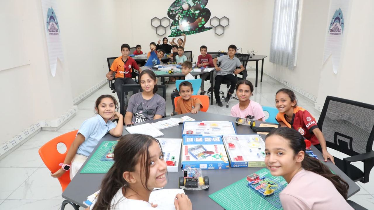 Geleceğin teknoloji liderleri Eyyübiye’de yetişiyor