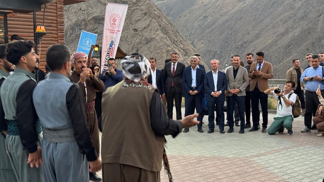 Hakkâri’de ‘Bir Anadolu Şenliği’