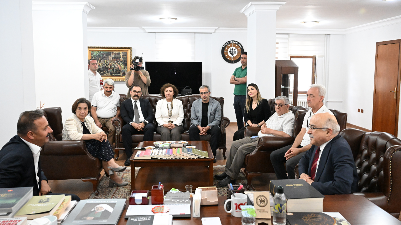 Anahtar Parti heyeti Türk Ocakları’nı ziyaret etti