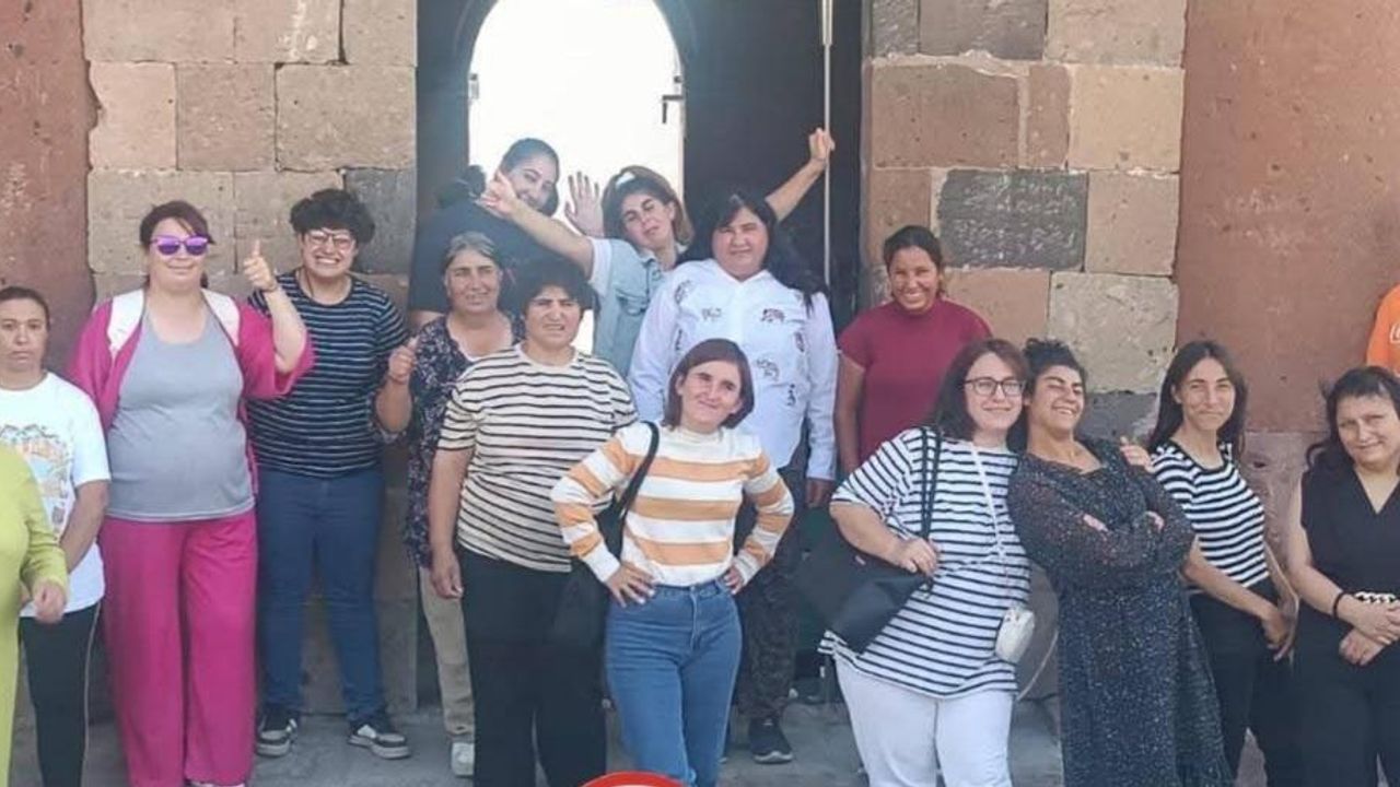 Kars Engelsiz Yaşam Merkezi’nden Ani Harabeleri gezisi