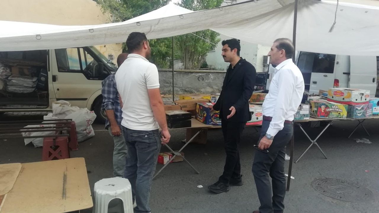 Kaymakam Muhammed Emin Tutal, Halk Pazarı’nda Esnafa hayırlı işler diledi