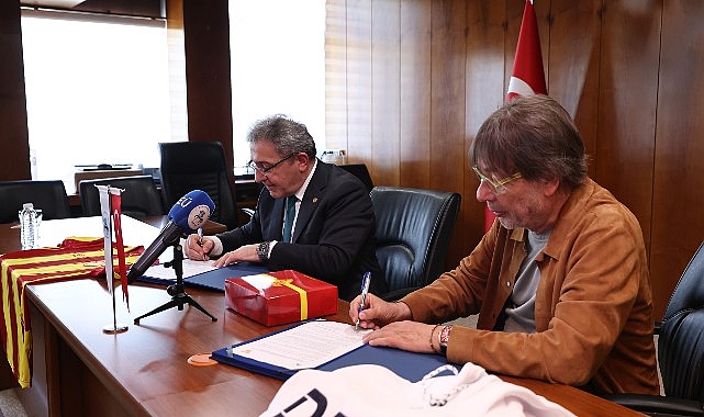 DEÜ ile Göztepe Arasında İş Birliği Protokolü İmzalandı