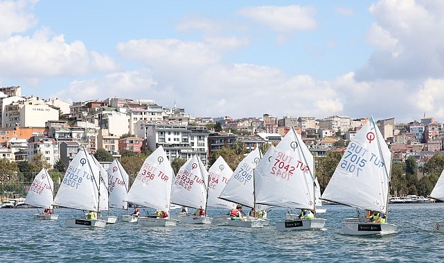 Genç sporcular şampiyonluk için yarıştı