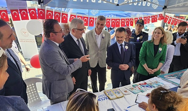 Gölcük’te Sağlık Sokağına Yoğun İlgi