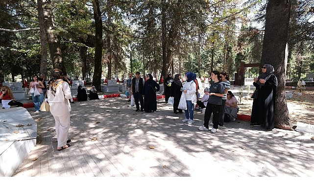 İnegöllü Vatandaşlar Tarihi Yerinde Keşfetti