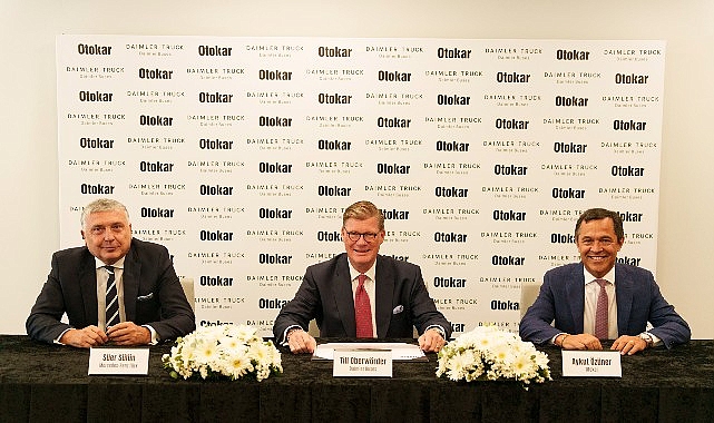 Otokar ve Daimler Buses Üretim Anlaşması İmzaladı