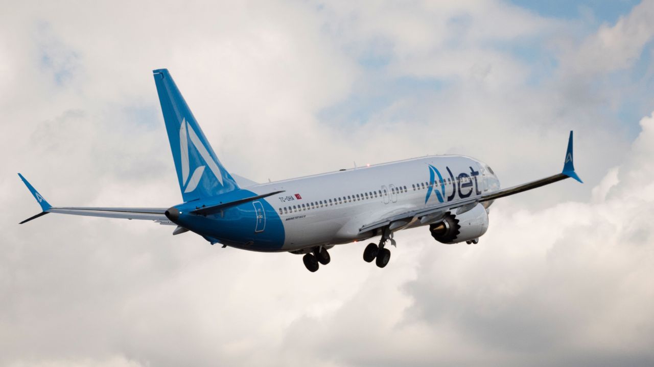 AJet’ten bagaj ve koltuk indirimi