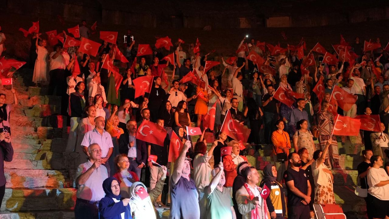 Konuralp Antik Kenti’nde Zafer Bayramı coşkusu