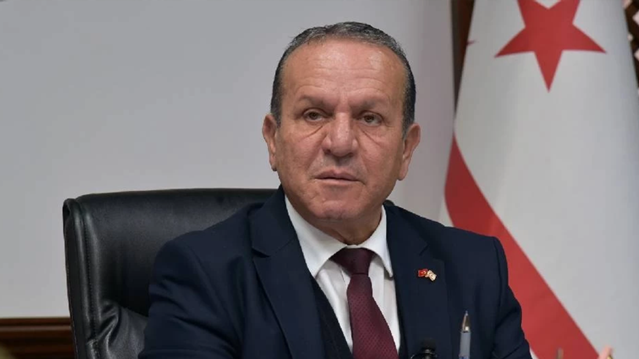 Kıbrıs Demokrat Parti’nin 33. Yıl Programında Ersin Tatar’a tam destek