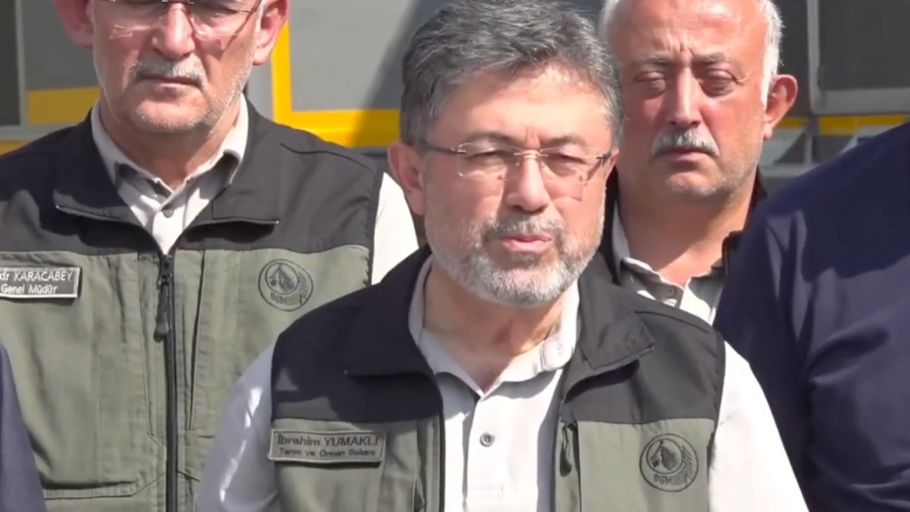 Bakan Yumaklı: Yılbaşından bu yana 5 Bin 832 yangınla mücadele edildi