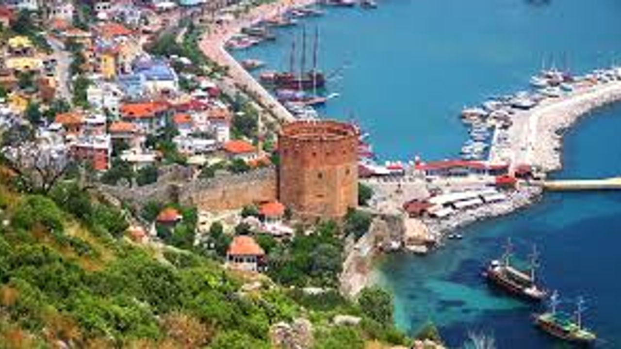 2025 turizm sezonu başladı: Antalya’da yeni rekorlar kapıda