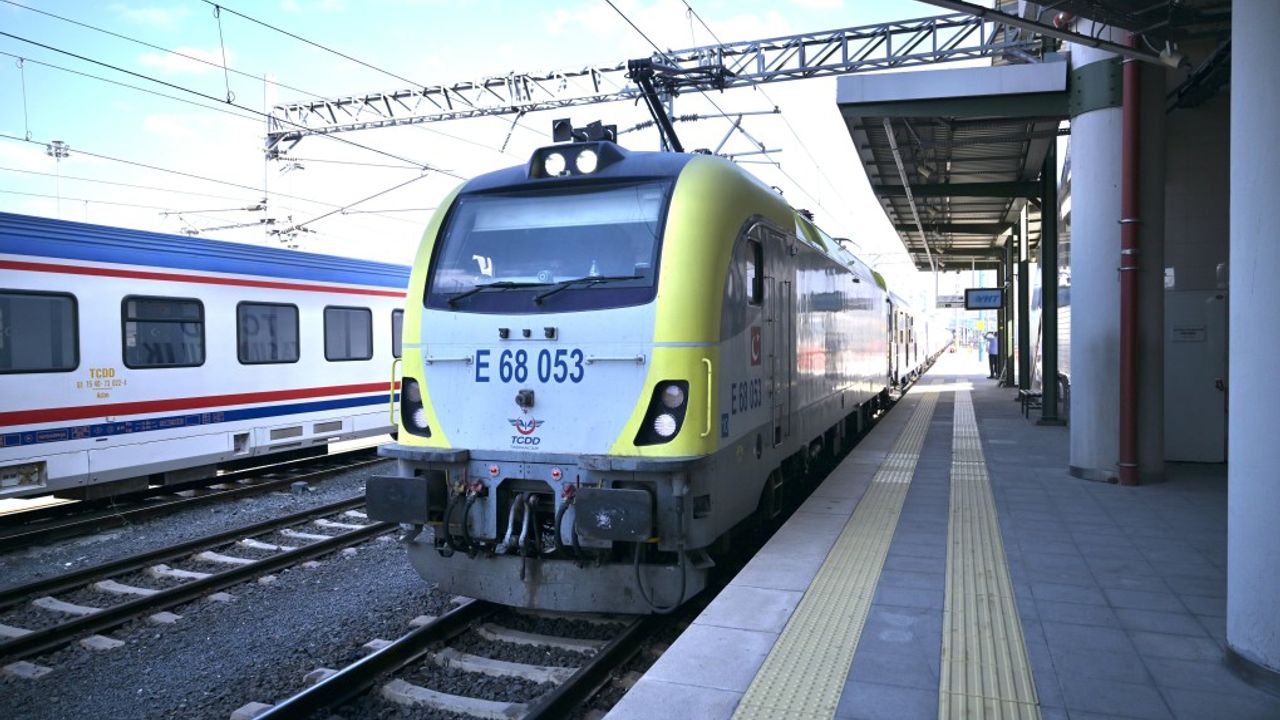 Avrupa’nın Kalbine Nostaljik Tren Yolculuğu