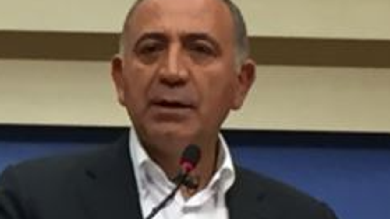 Gürsel Tekin: Sorunun hiçbir parçasında biz yokuz