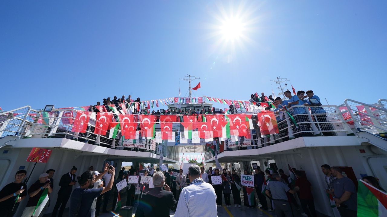 Malatya’dan Gazze’ye Anlamlı Destek: Öğrenciler Sumud Filosuna Umut Taşıdı
