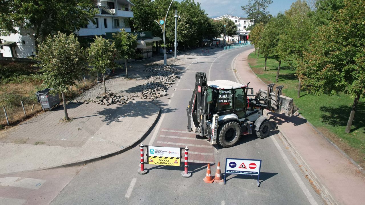 Başiskele sahilinde üstyapı sil baştan